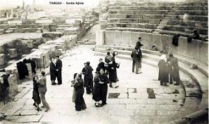 1939- Timgad - Theatre Romain - Sortie Ajiste